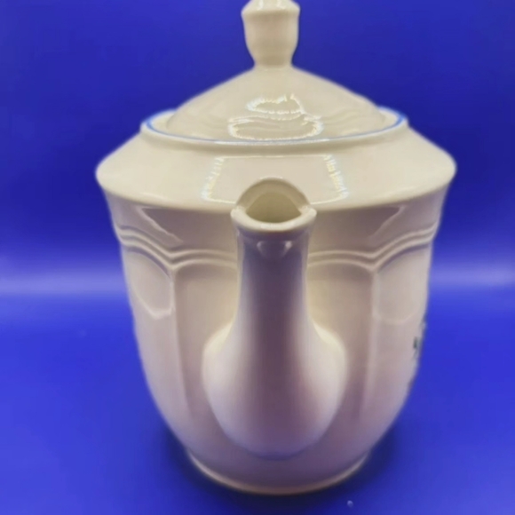 Vintage Perugino Stoneware Floral Teapot And Sugar Bowl - Picture 5 of 9